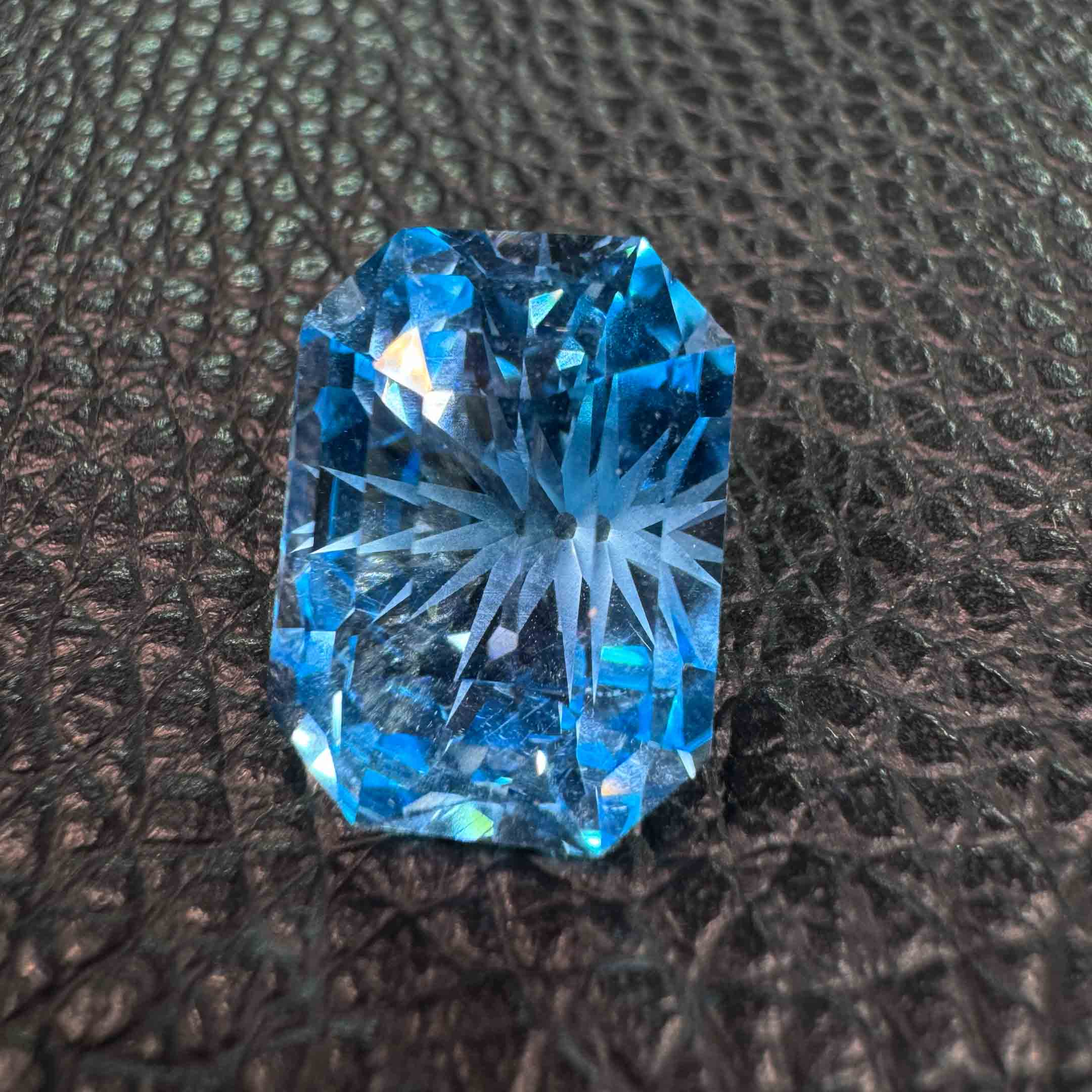Topaz Blue Starflake 21,45ct – Bild 2